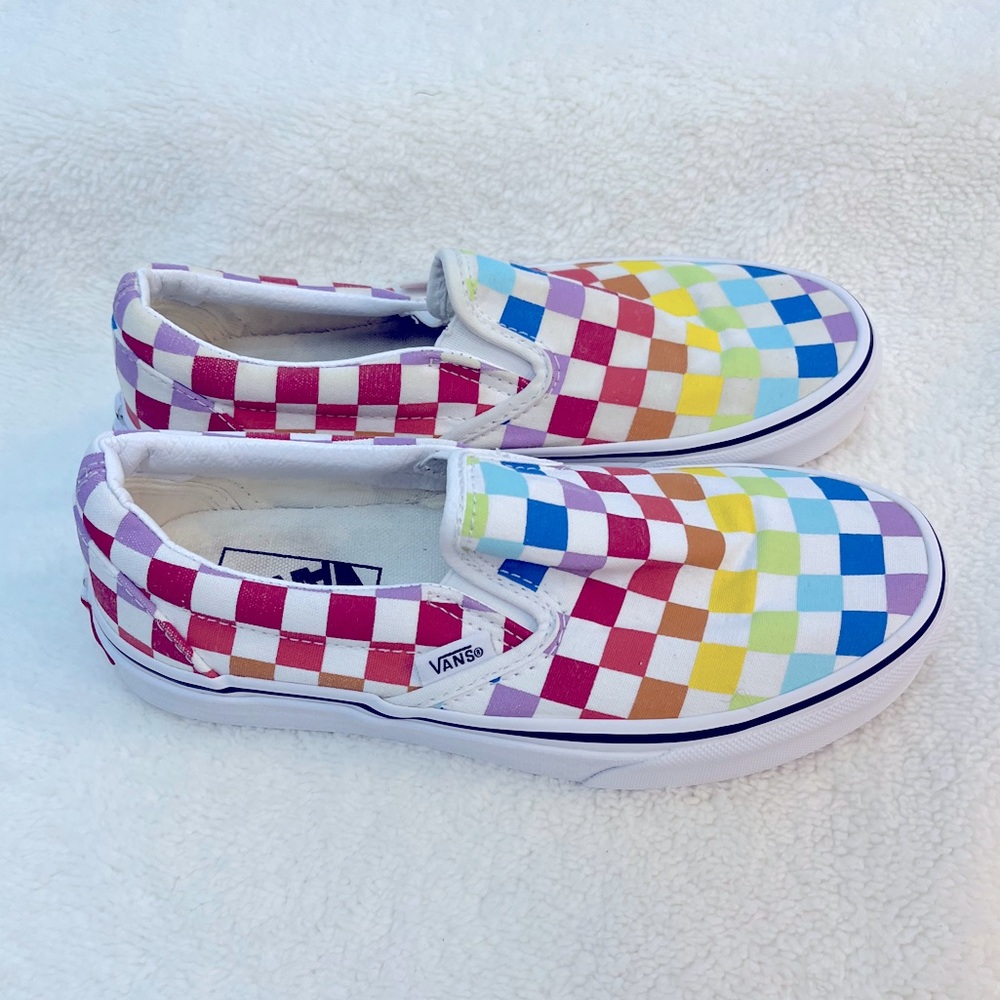 Rainbow Vans Classic Slip on - Picture 4 of 7